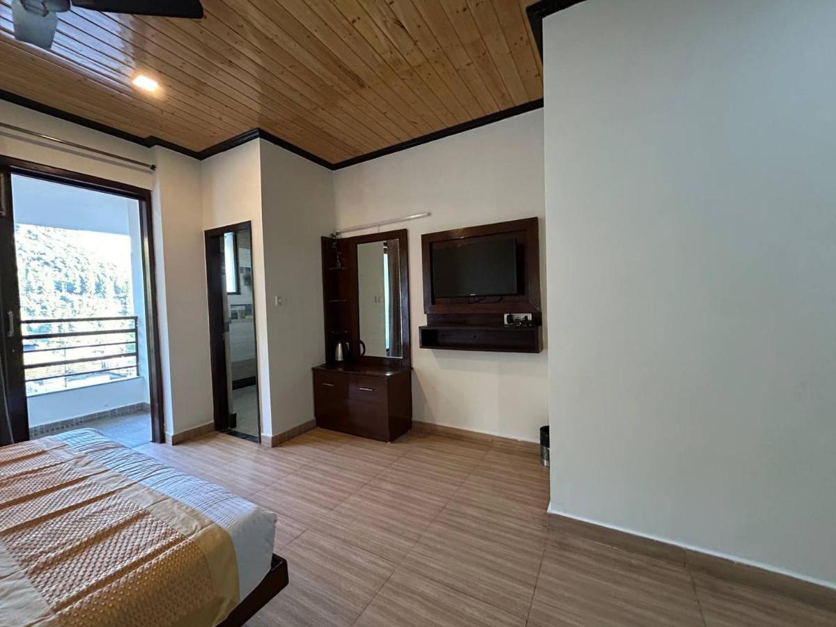 Hotel 7 Heavens Mussoorie Esterno foto