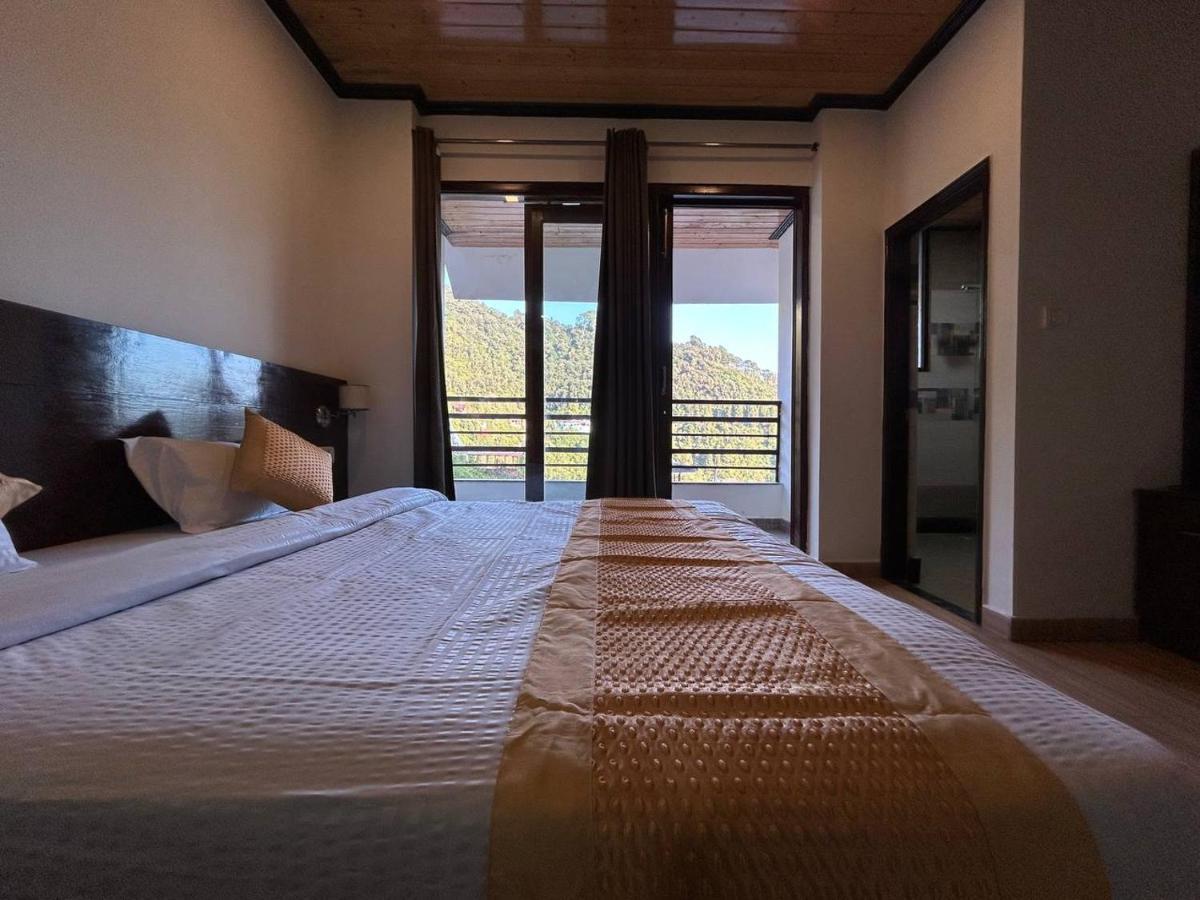 Hotel 7 Heavens Mussoorie Esterno foto