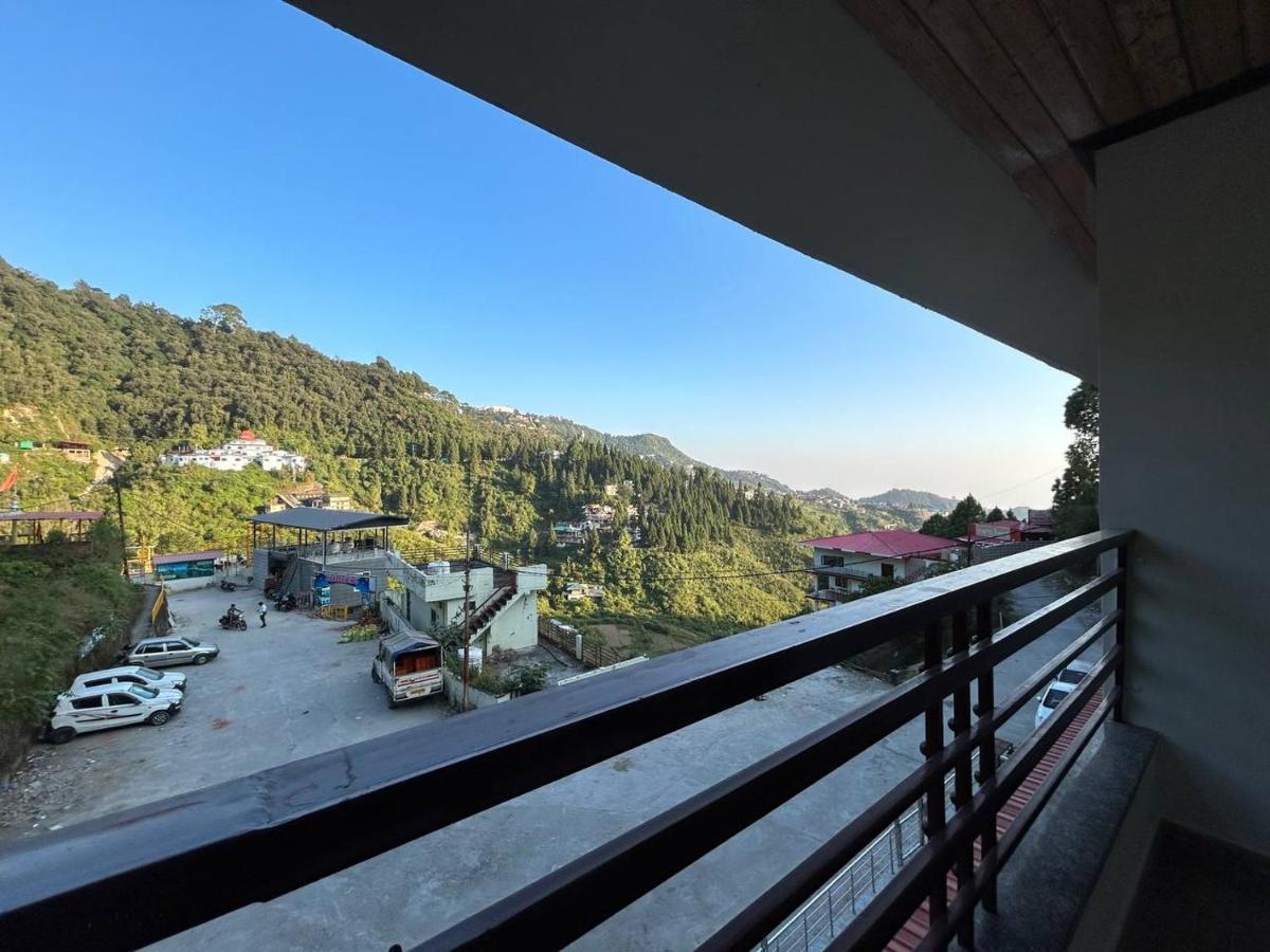 Hotel 7 Heavens Mussoorie Esterno foto