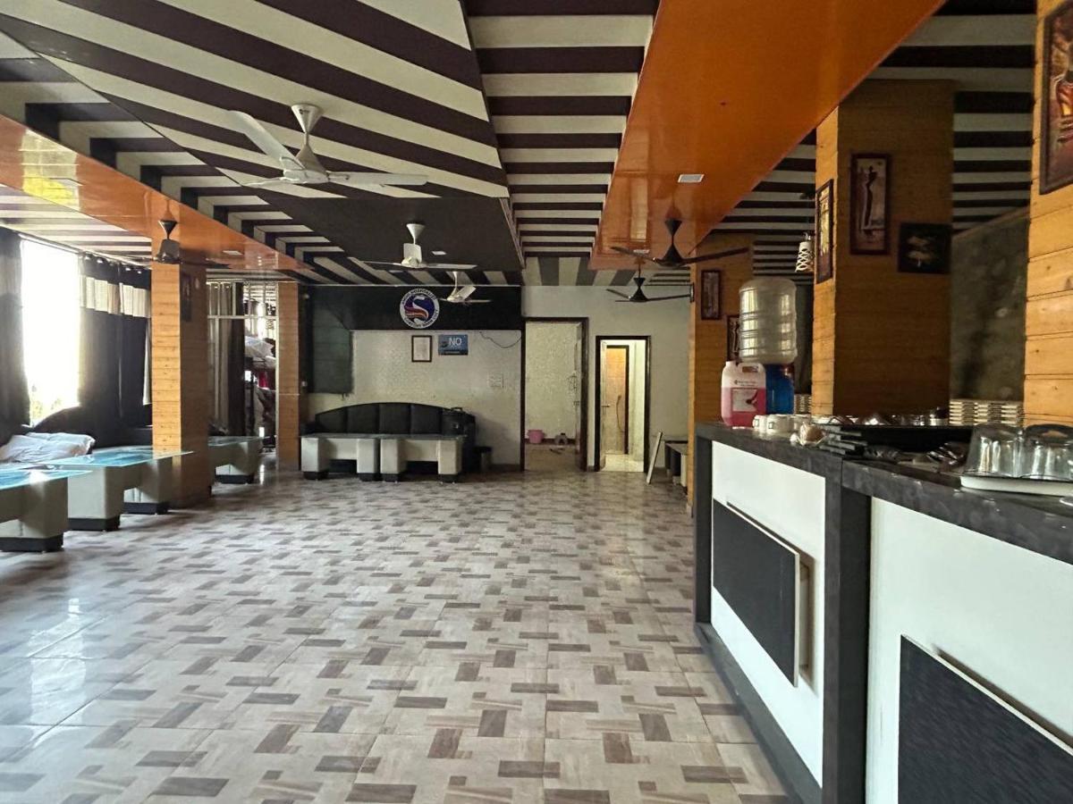 Hotel 7 Heavens Mussoorie Esterno foto